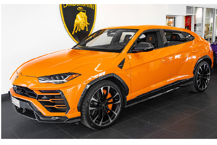 Sieu SUV Lamborghini Urus moi bo sung ngoai that sac so