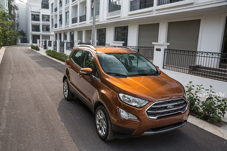 Ford EcoSport bat ngo giam toi 90 trieu dong tai Viet Nam-Hinh-2