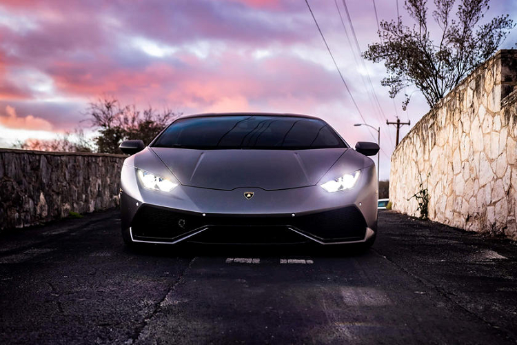 Sap co sieu xe Lamborghini Huracan dau tien dung hop so san-Hinh-2