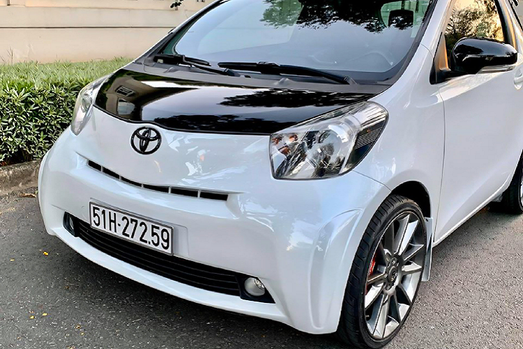 Xe di cho Toyota iQ dung 10 nam ban gan 700 trieu o Sai Gon-Hinh-3