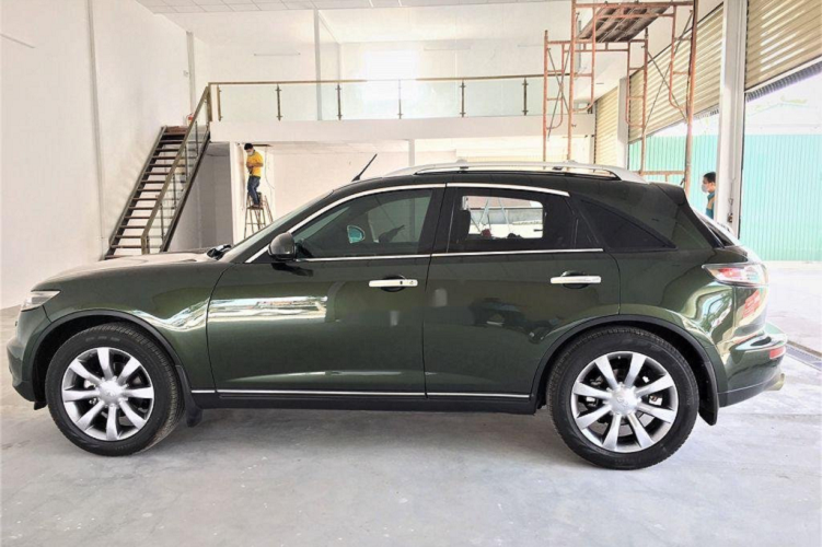 “Khung long” Infiniti FX35 cu chua den 500 trieu o Sai Gon-Hinh-5