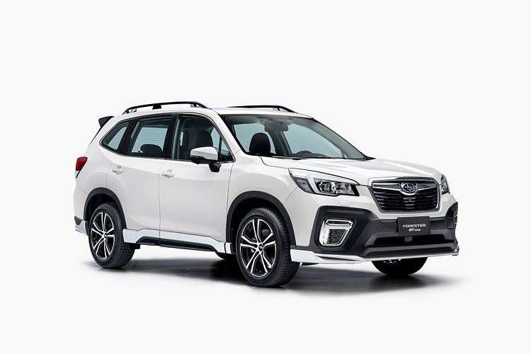 Subaru Forester tai Viet Nam chat choi hon chi voi 78 trieu