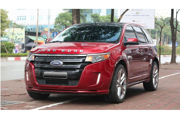 Can canh Ford Edge Sport 2014 gan 3 ty tai Viet Nam