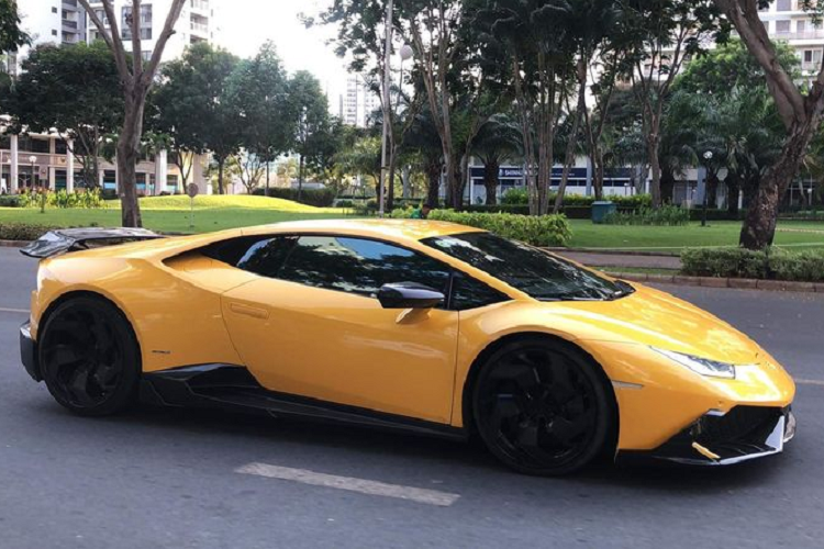 “San duoi” sieu xe Lamborghini Huracan tren pho Sai Gon-Hinh-5