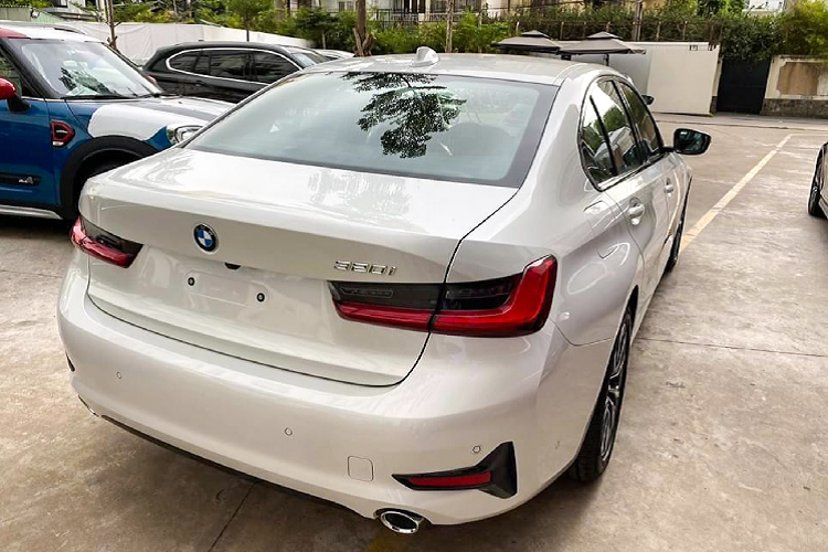 BMW 320i 2020 gia re ve Viet Nam, du doan duoi 2 ty dong?-Hinh-6