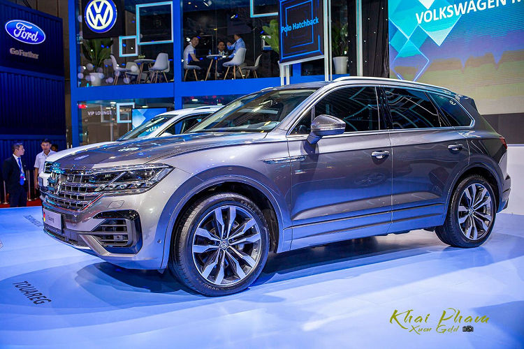 VW Touareg 2020 tai xuat tai Viet Nam sau be boi 