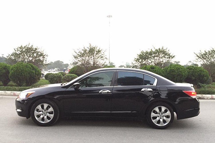 Co nen mua xe Honda Accord 2008 hon 400 trieu tai Viet Nam?-Hinh-2