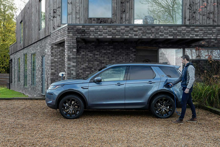 Land Rover ra mat bien the PHEV cho Evoque va Discovery Sport-Hinh-5