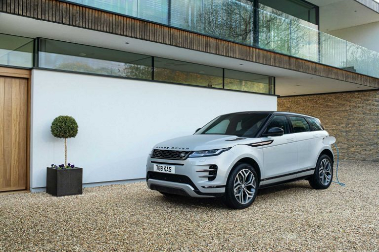 Land Rover ra mat bien the PHEV cho Evoque va Discovery Sport