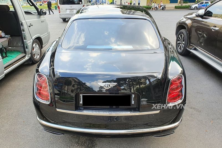 “Cham mat” Bentley Mulsanne Speed den huyen bi tai Sai Gon-Hinh-3