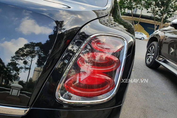 “Cham mat” Bentley Mulsanne Speed den huyen bi tai Sai Gon-Hinh-5