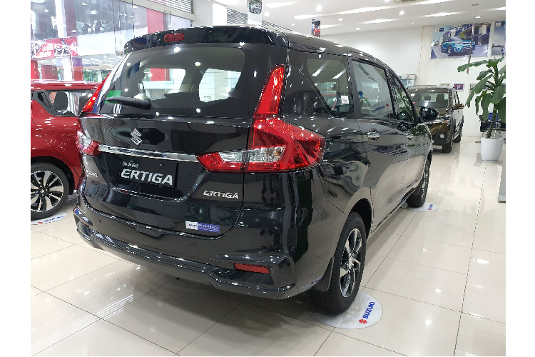 Suzuki Ertiga giam gan 50 trieu tai Viet Nam, 