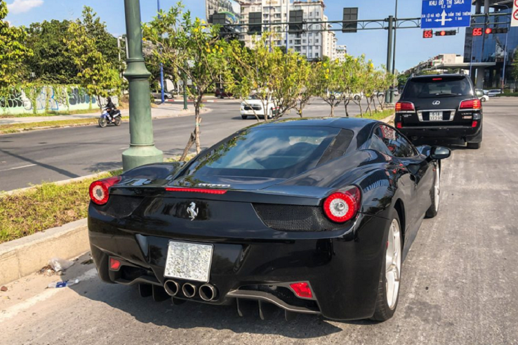 “Sieu ngua” Ferrari 458 Italia dau tien ve Viet Nam tai xuat-Hinh-6