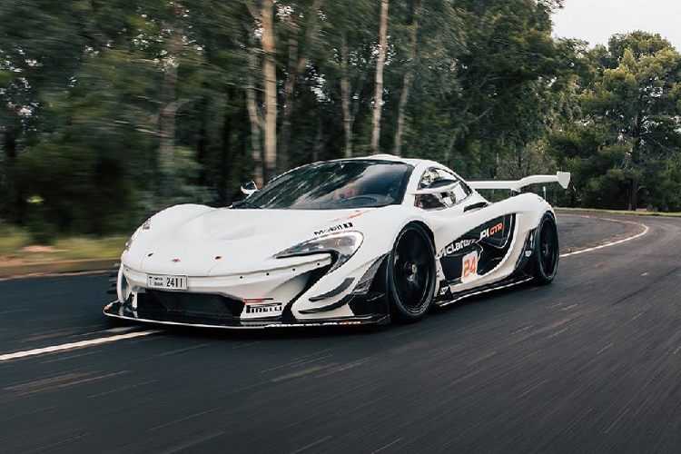 Sieu xe “2 trong 1” McLaren P1 GTR lan dau luot pho-Hinh-2