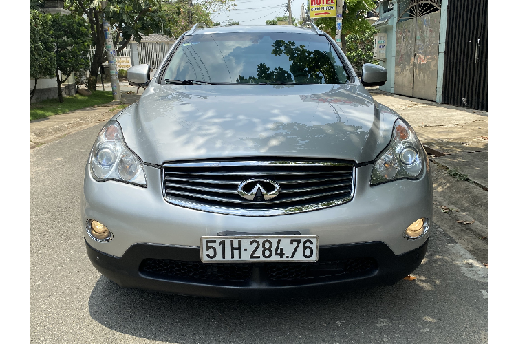 Xe sang Infiniti EX35 