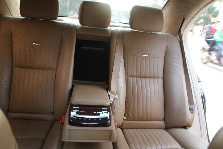 Can canh Mercedes-Benz S600 V12 chi 1,3 ty dong o Ha Noi-Hinh-6