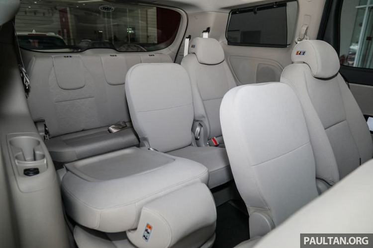 Kia Sedona 2020 ban 11 cho trinh lang tu 967 trieu dong-Hinh-6