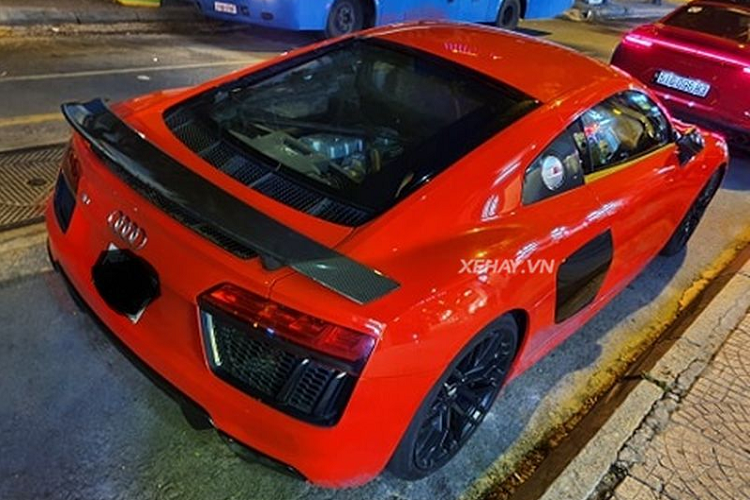 “Dien kien” Audi R8 V10 Plus do ruc cua tinh cu Mi Du-Hinh-4