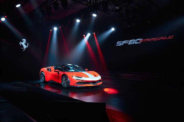 Ferrari SF90 Stradale sap ve Viet Nam ra mat o Thai Lan-Hinh-7