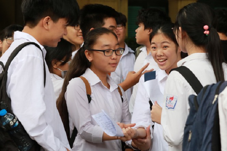 Biet dieu chinh nguyen vong, co hoi trung tuyen lop 10 rat cao