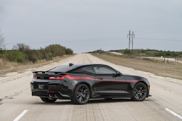 Hennessey Performance thu nghiem Camaro ZL1 Exorcist 1000 ma luc-Hinh-3