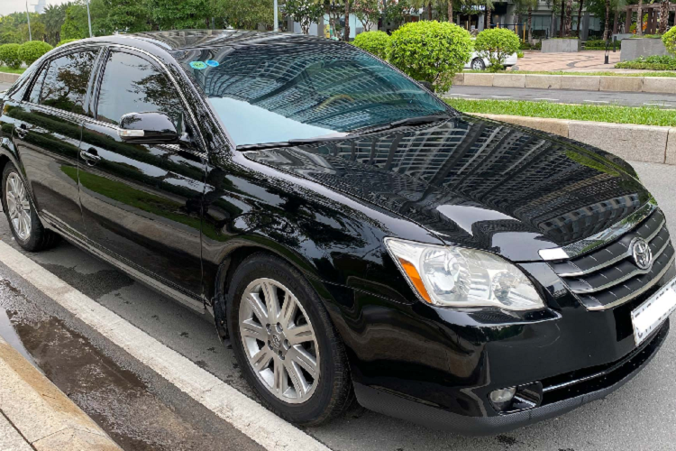 Toyota Avalon 2007 chay chan, rao ban 630 trieu o Sai Gon