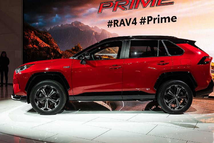 Toyota RAV4 2021 Prime moi, sap ve tay dan choi Viet?-Hinh-2