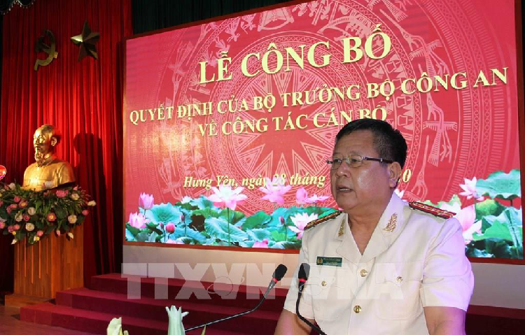 6 thang, Bo Cong an dieu dong, bo nhiem 15 giam doc cong an tinh-Hinh-8