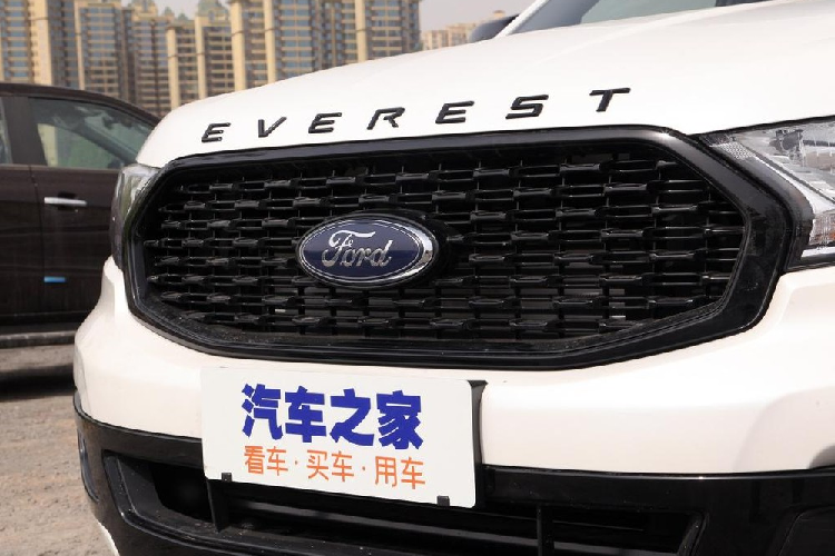 Ford Everest 2020 moi, tu 938 trieu dong tai Trung Quoc-Hinh-3