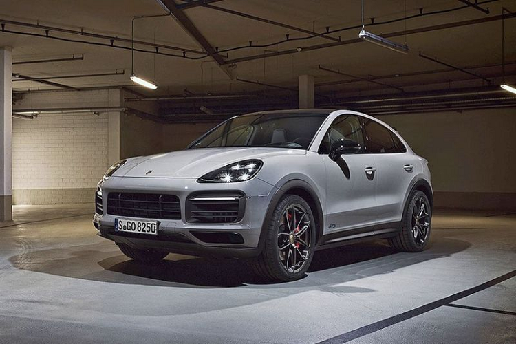 Porsche Cayenne Coupe GTS 2021 moi lo dien truoc gio G