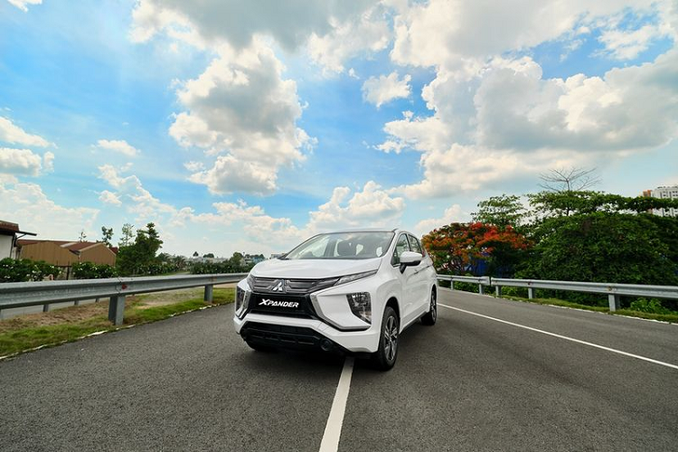 Can canh Mitsubishi Xpander 2020 MT hon 550 trieu tai Viet Nam