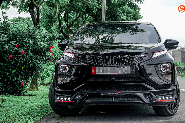 Dan choi Ha Giang lai mang Mitsubishi Xpander vao Sai Gon do-Hinh-2