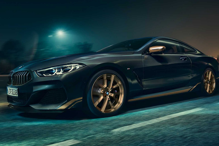 BMW 8-Series 