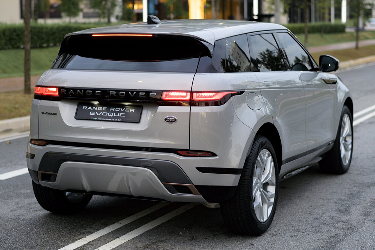 Range Rover Evoque 2020 hon 2,2 ty tai Malaysia sap ve VN?-Hinh-2