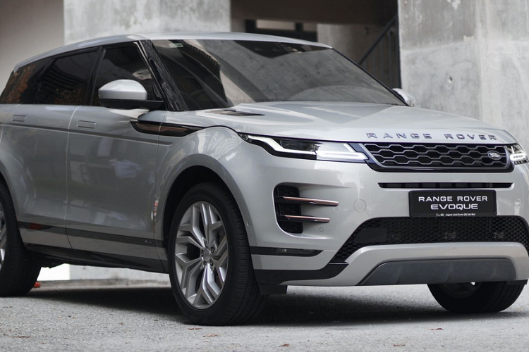 Range Rover Evoque 2020 hon 2,2 ty tai Malaysia sap ve VN?