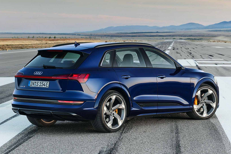 Audi E-tron S va E-tron S Sportback 2021 chay 360 km/lan sac-Hinh-3