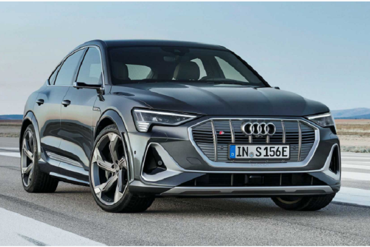 Audi E-tron S va E-tron S Sportback 2021 chay 360 km/lan sac