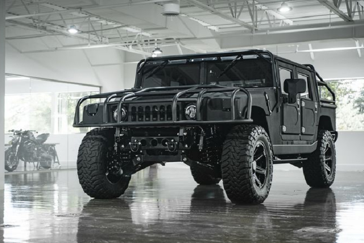 Hummer H1 gan 7 ty dong, co may off-road dinh cao cua Mil-Spec
