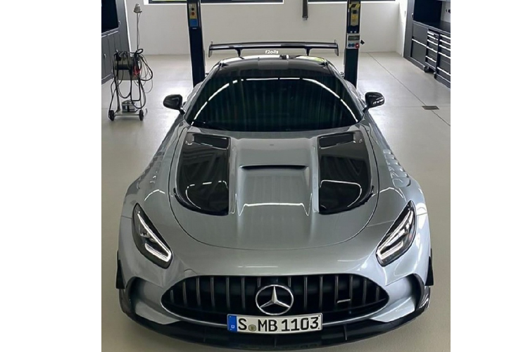 Chi tiet sieu xe Mercedes-AMG GT R Black Series 2021 moi-Hinh-2