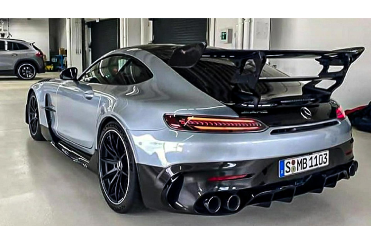 Chi tiet sieu xe Mercedes-AMG GT R Black Series 2021 moi-Hinh-6