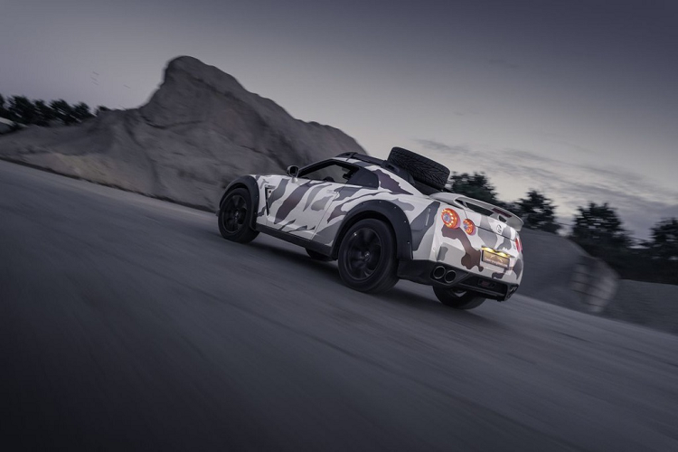 Nissan GT-R do off-road doc nhat the gioi, hon 2,4 ty dong-Hinh-4