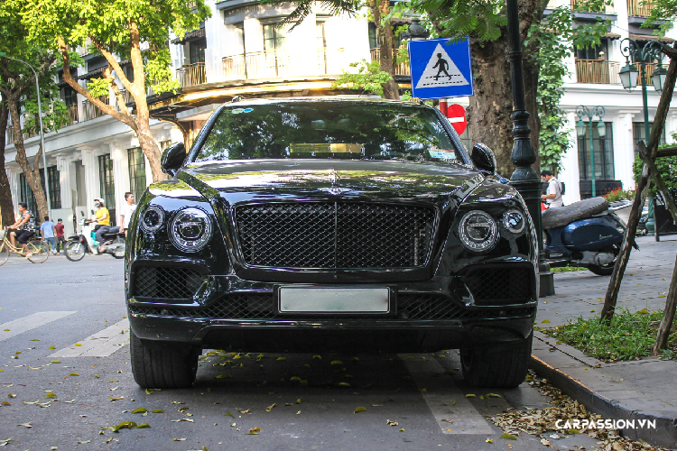 Bentley Bentayga Design Series gan 20 ty cua dai gia Ha Noi-Hinh-3