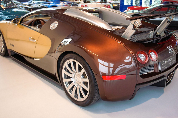 Ngam sieu xe Bugatti Veyron “Le Mans” Edition phien ban dac biet-Hinh-8