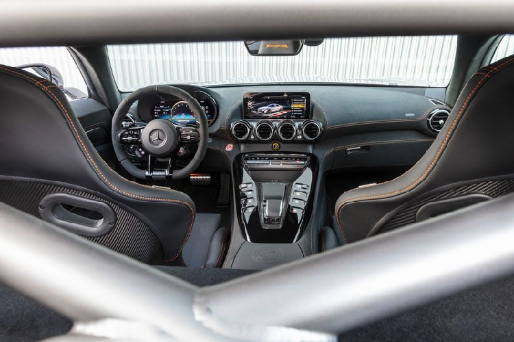 Mercedes-AMG GT Black Series so huu toc do toi toi 325 km/h-Hinh-9