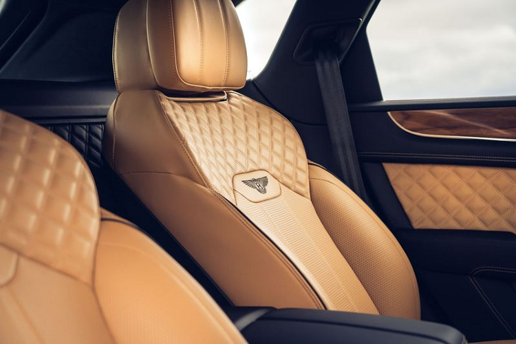 Bentley Bentayga 2021 tiet lo mau xe bon cho sang trong nhat-Hinh-6