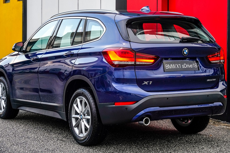 BMW X1 2020 tai Malaysia re hon Viet Nam gan 1 ty dong-Hinh-2