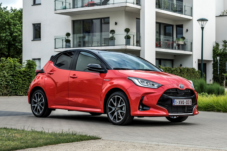 Toyota Yaris 2020 hatchback moi ra mat tai chau Au