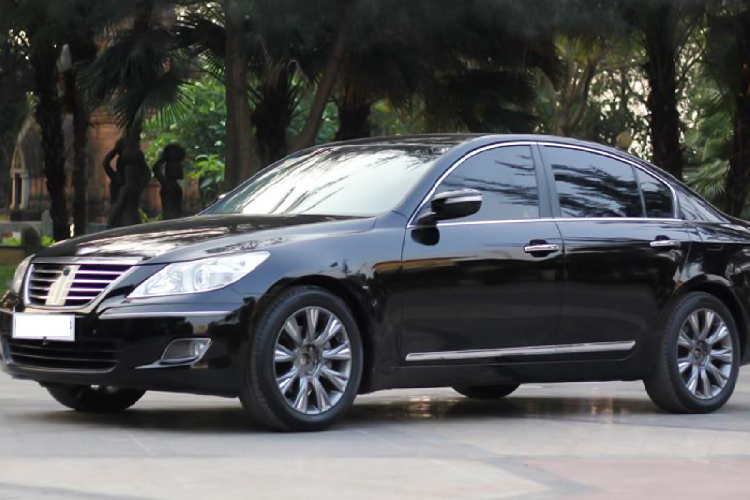 Co nen mua Hyundai Genesis BH380 2009 ban 780 trieu dong?