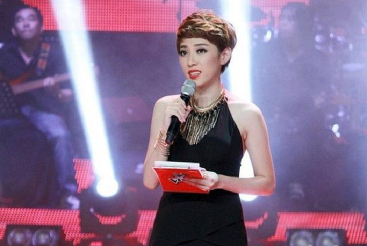 Nhung lan 'va mieng' gay tranh cai cua cac MC noi tieng-Hinh-4