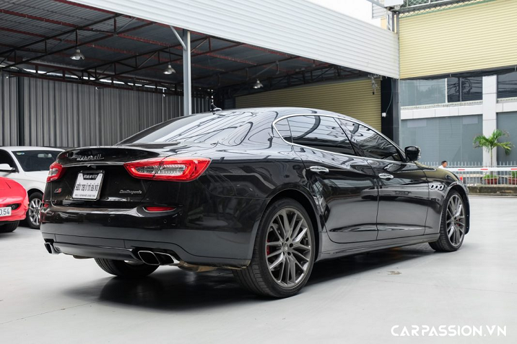 Can canh Maserati Quattroporte S Q4 hon 3 ty tai Viet Nam-Hinh-4